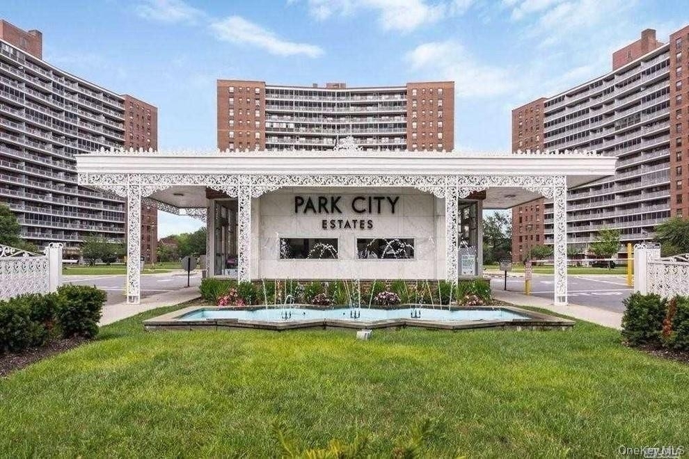 61-55 98th Street - Photo 1