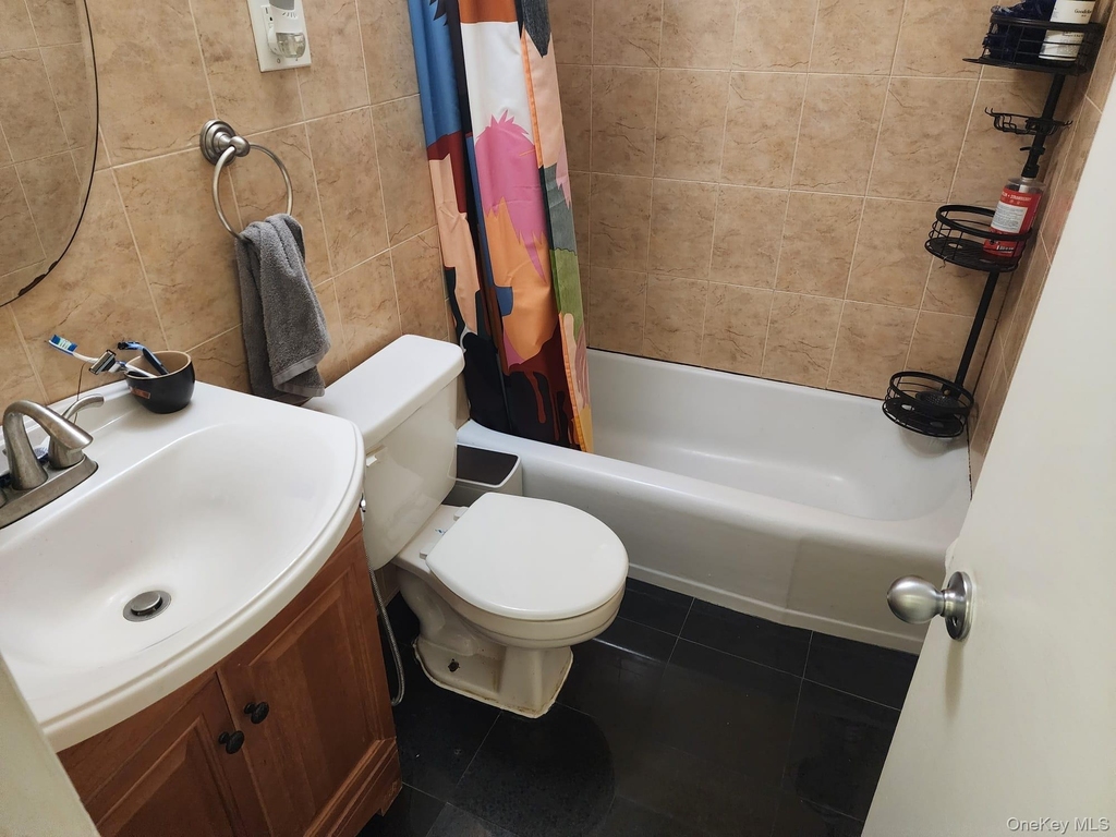 61-55 98th Street - Photo 6