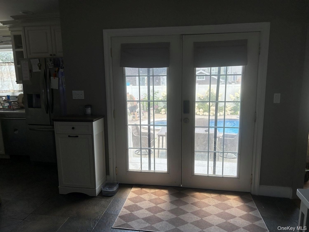 607 Nassau Street - Photo 17