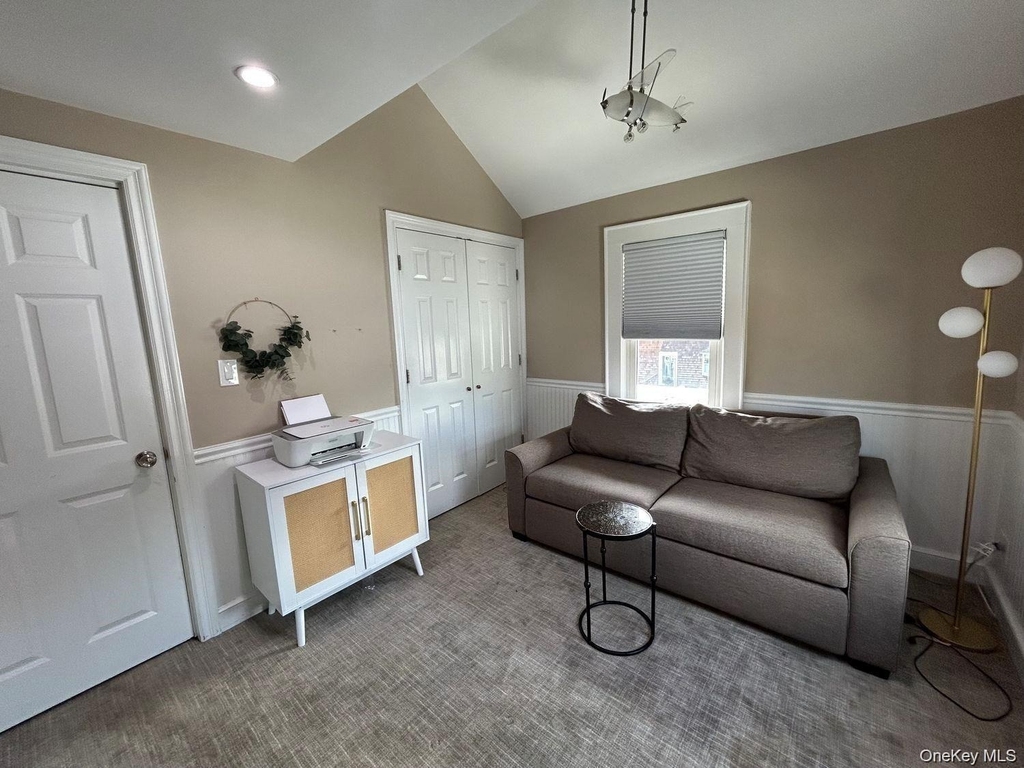 607 Nassau Street - Photo 15