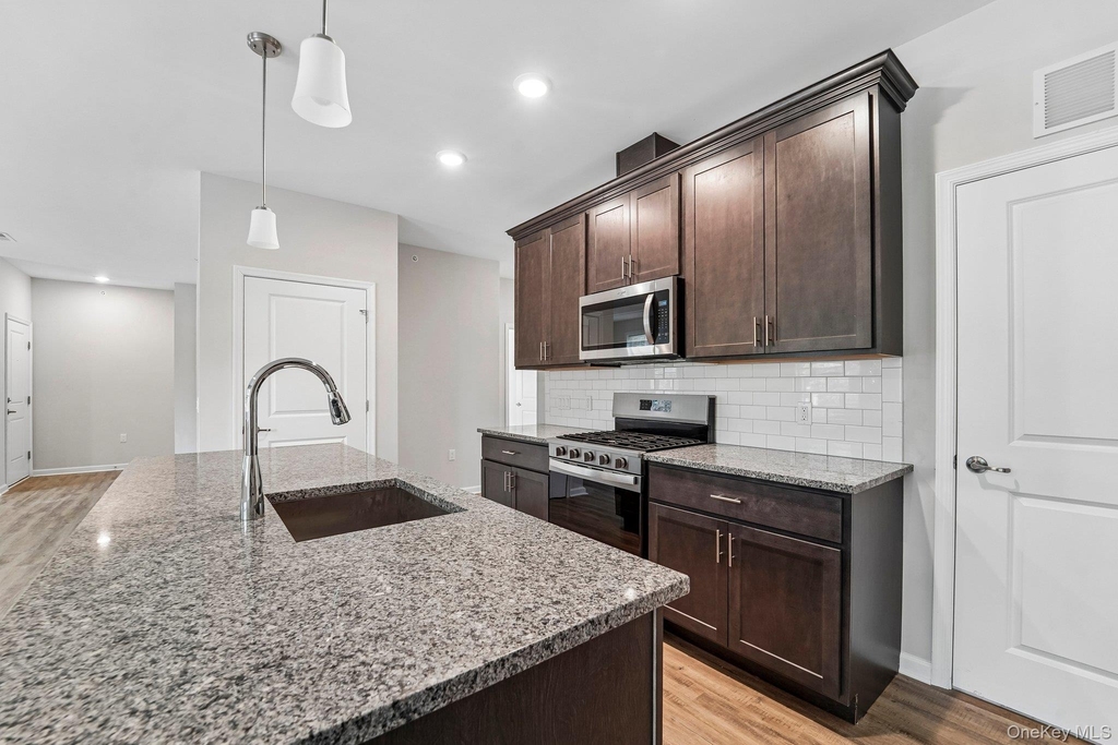 226 Tower Ridge Circle - Photo 1