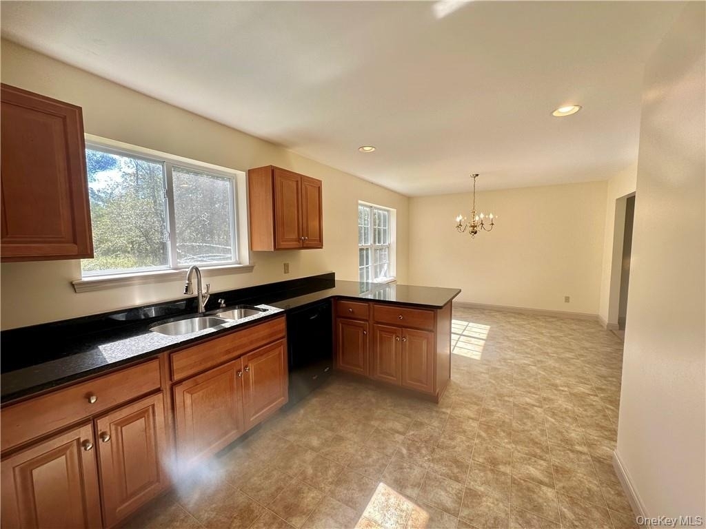 2 Bel Air Drive - Photo 3