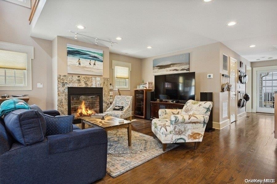65 Pennsylvania Avenue - Photo 4