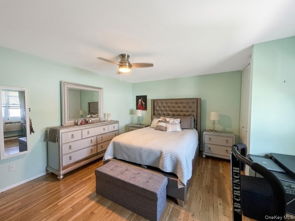 260-56 Waverly Ave - Photo 6