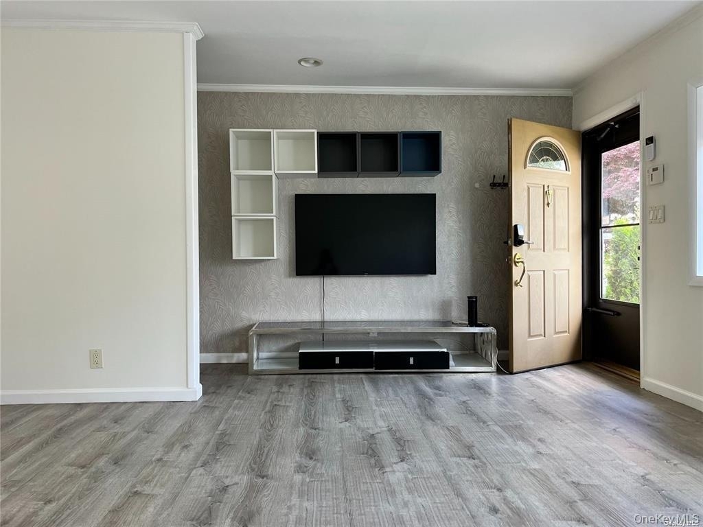 14 Hicks Avenue - Photo 2