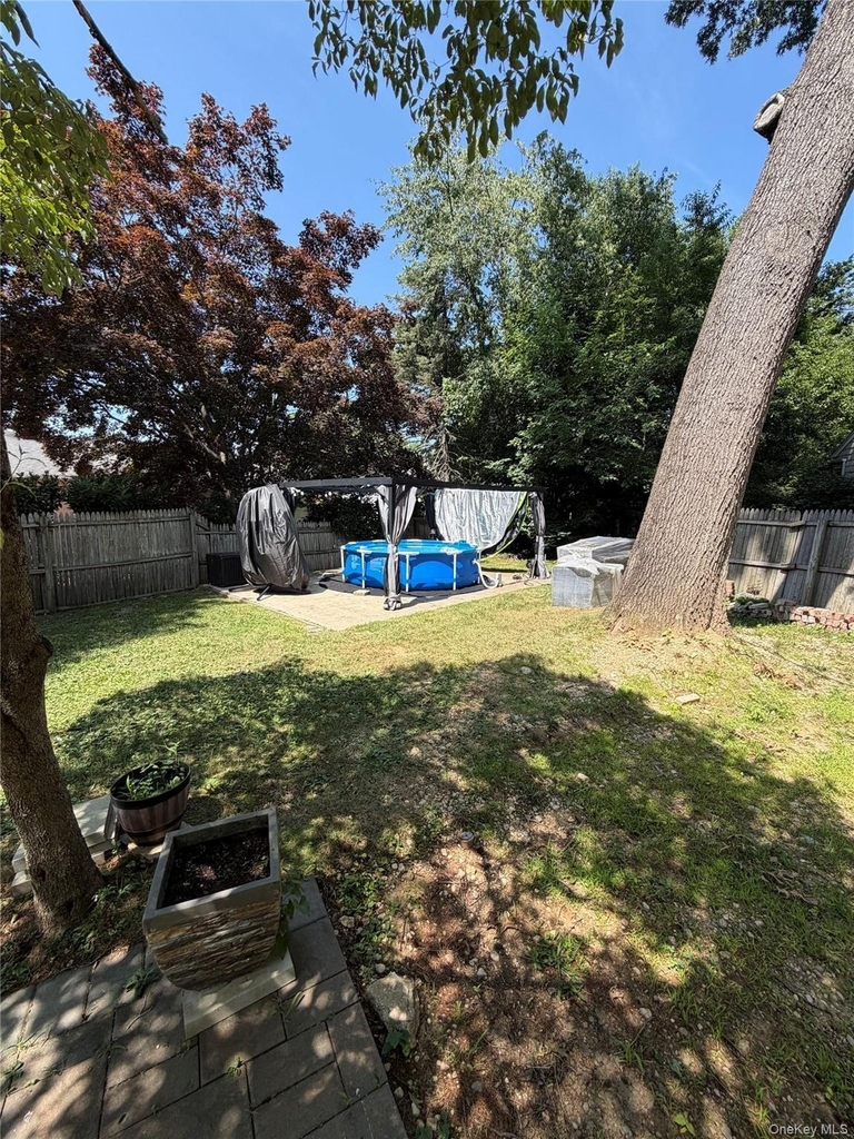 6 Raphael Street - Photo 2