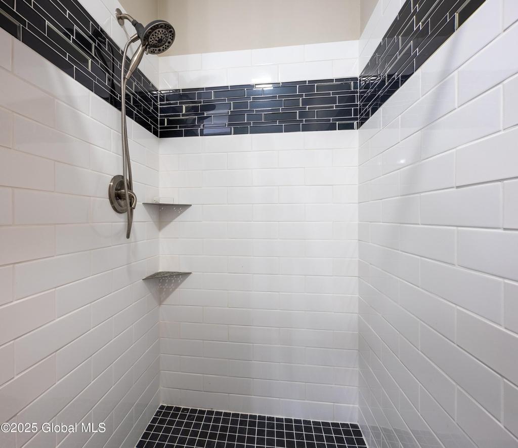 66 Warren Street - Photo 24