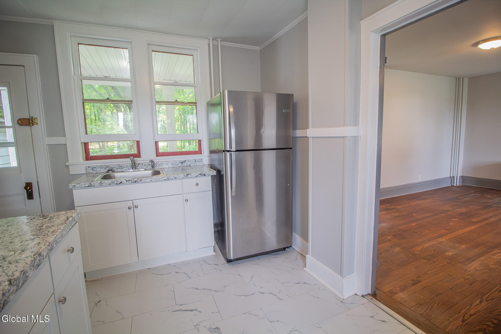 92 Miller Road - Photo 4