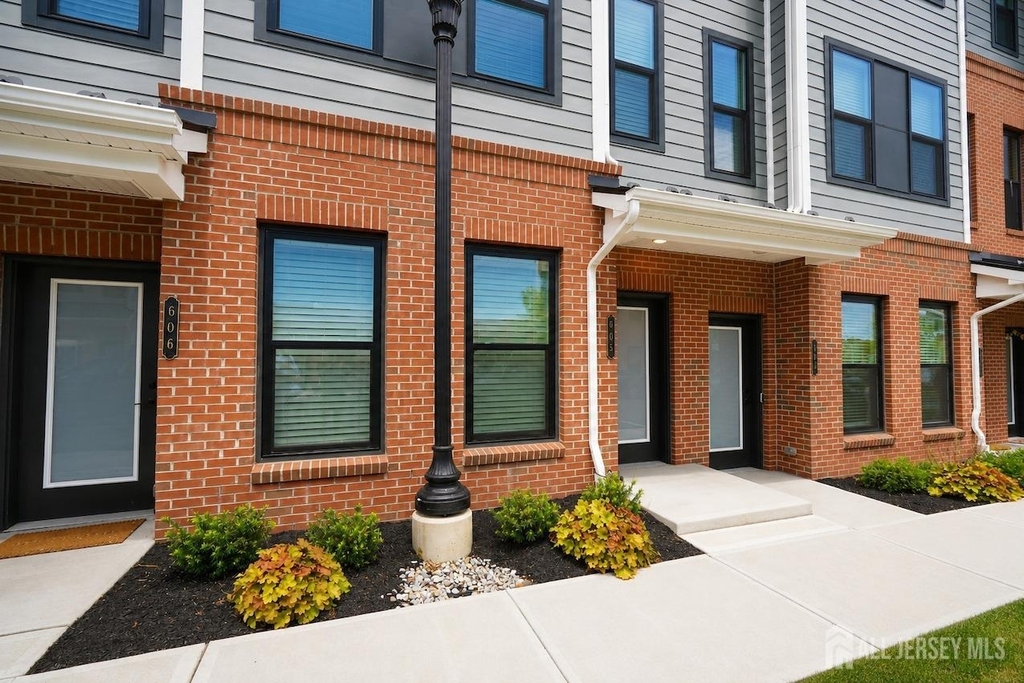 605 Parker Boulevard - Photo 38