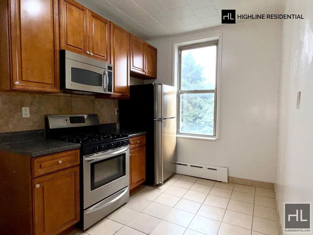 33-19 9th Street - Photo 8