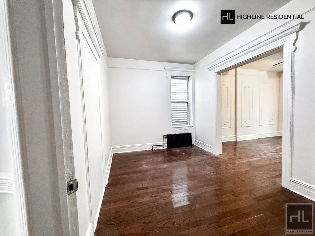 33-19 9th Street - Photo 1