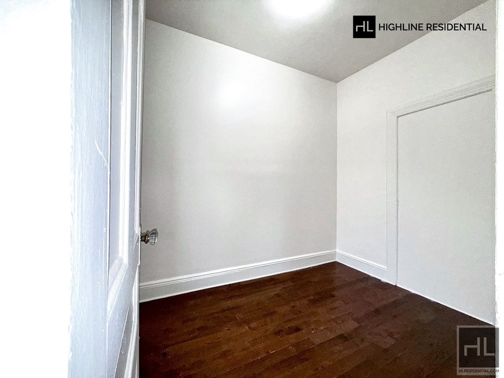 33-19 9th Street - Photo 6