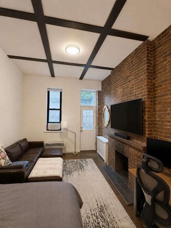 29 Jones Street - Photo 1