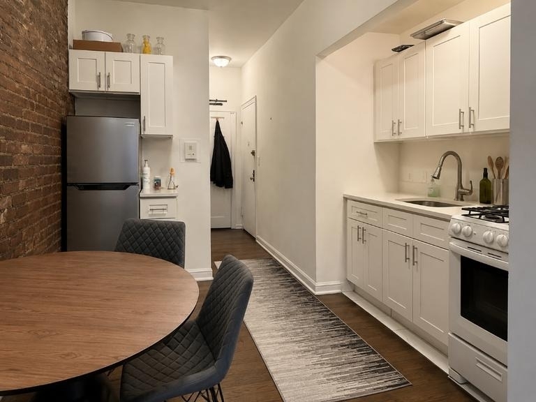29 Jones Street - Photo 2