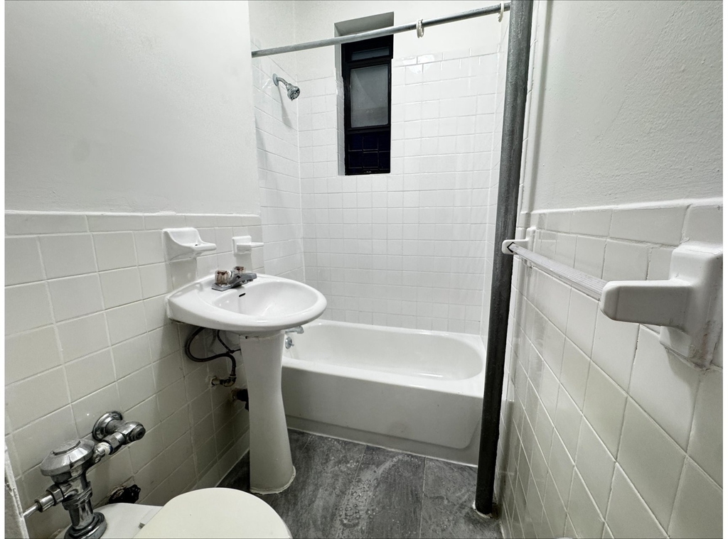 35-33 64th Street - Photo 2