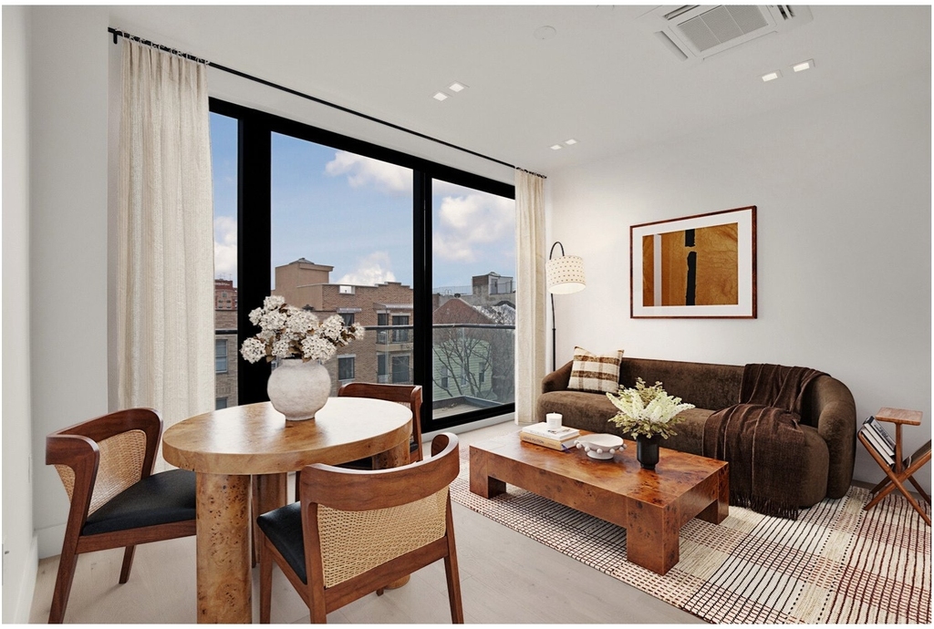 1003 Willoughby Avenue - Photo 2