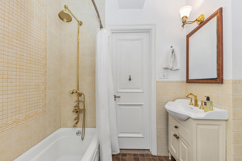 50 E 72nd Street - Photo 7