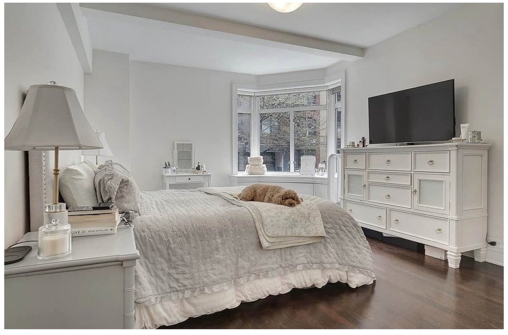 170 E 77th Street - Photo 6