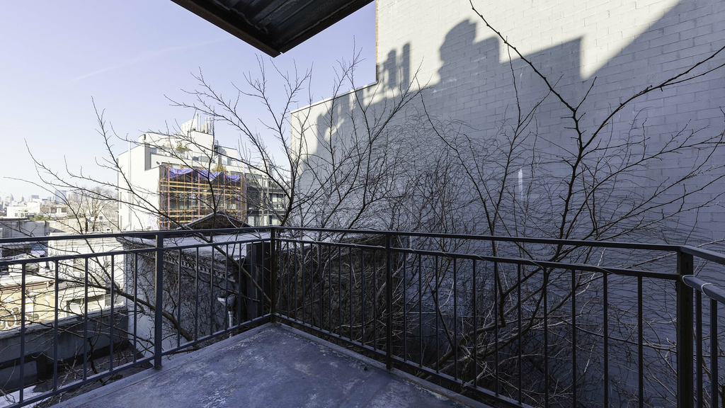 675 Grand St - Photo 6