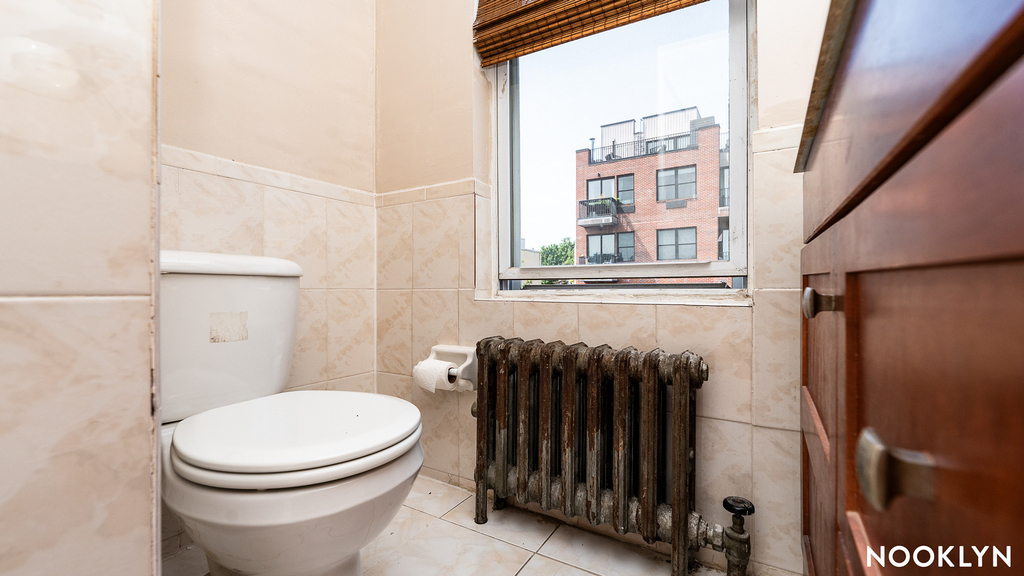 28 Kossuth Pl - Photo 8