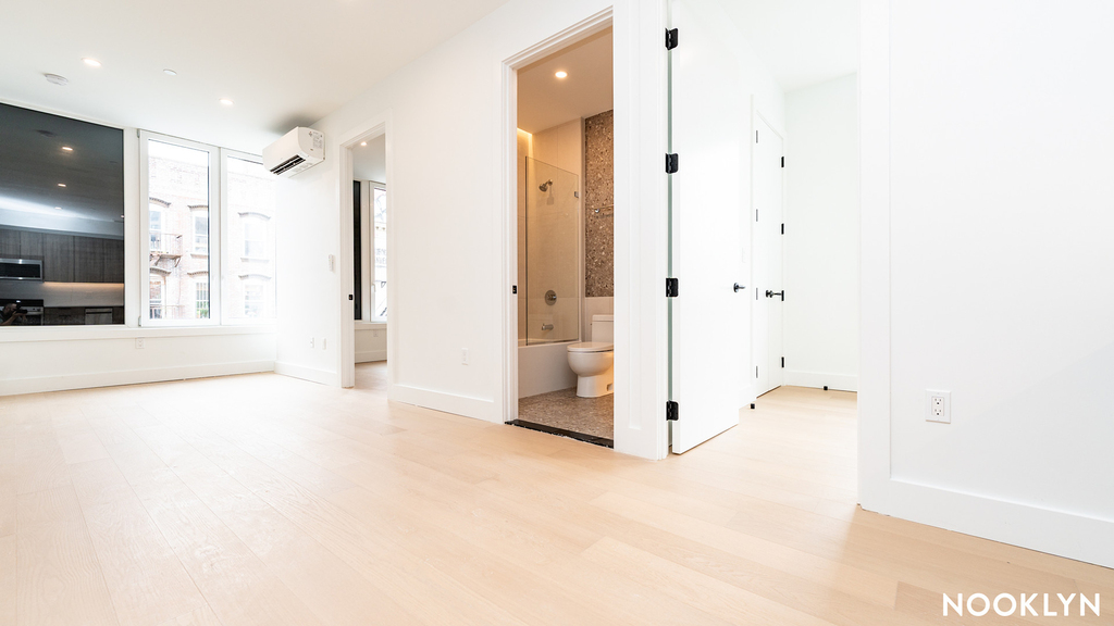 107 S 6th St - Photo 4