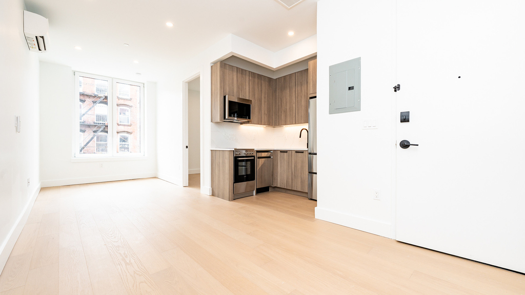 107 S 6th St - Photo 6