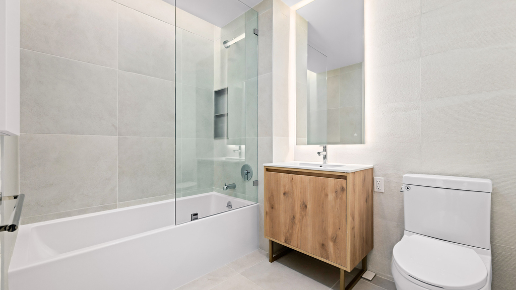 265 Lorimer St - Photo 4