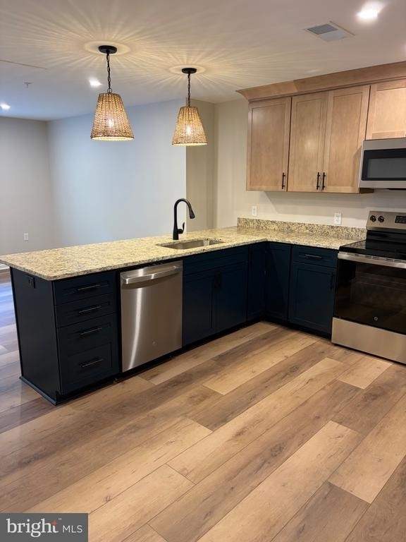 519 Amherst Street - Photo 0
