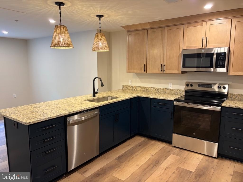 519 Amherst Street - Photo 7