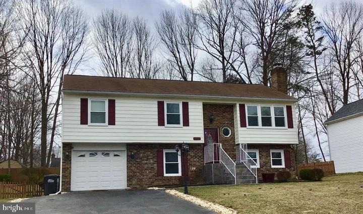 306 Huckstep Avenue - Photo 2