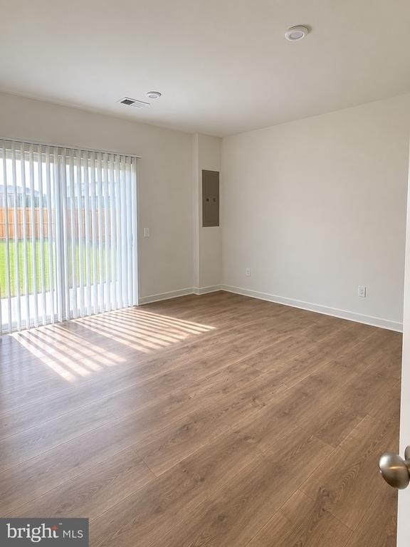 402 Honeyberry Lane - Photo 3