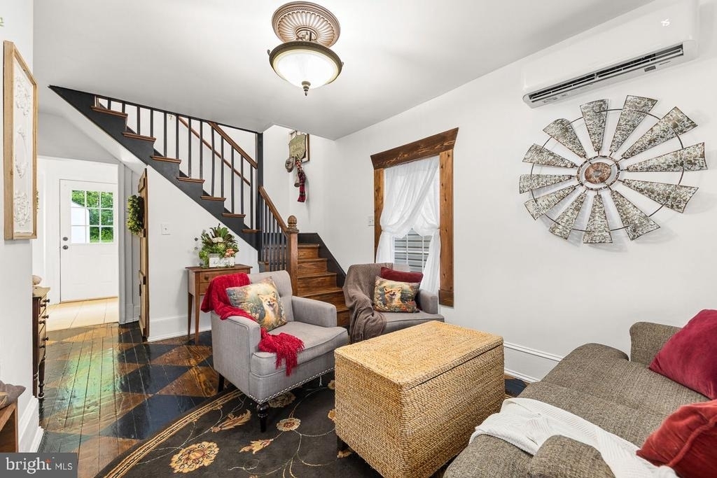 143 N Water Street - Photo 4