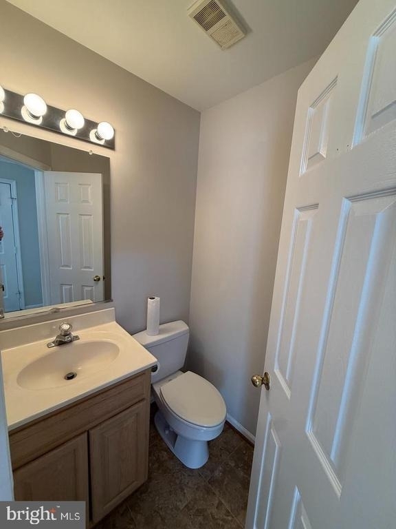 2740 Winston Court - Photo 3