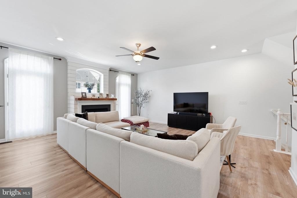 42427 Rockslide Terrace - Photo 9