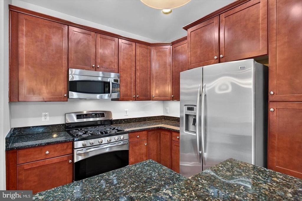 43845 Centergate Drive - Photo 12