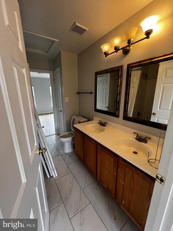 44211 Litchfield Terrace - Photo 17