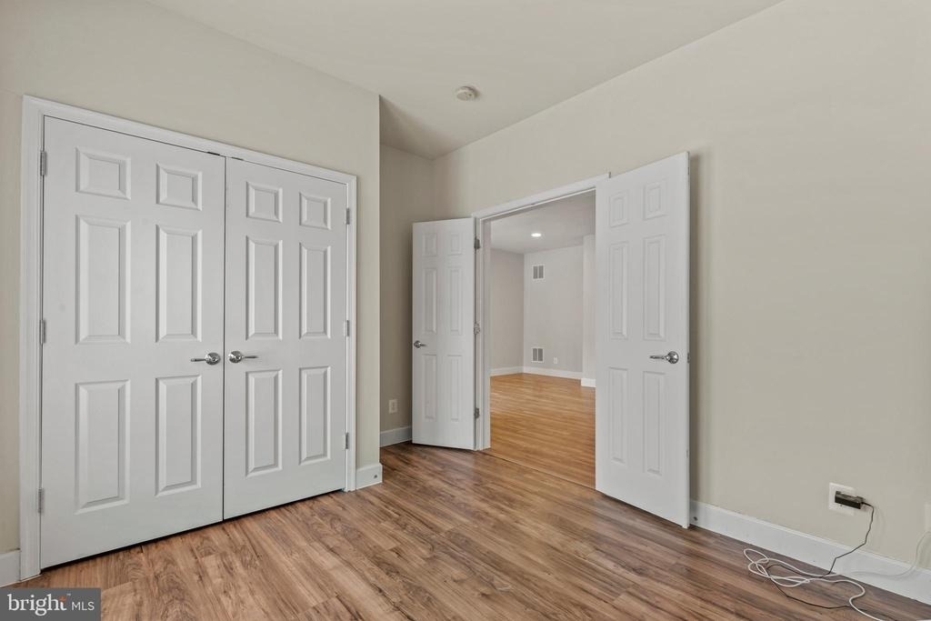 139 Petunia Terrace Se - Photo 38