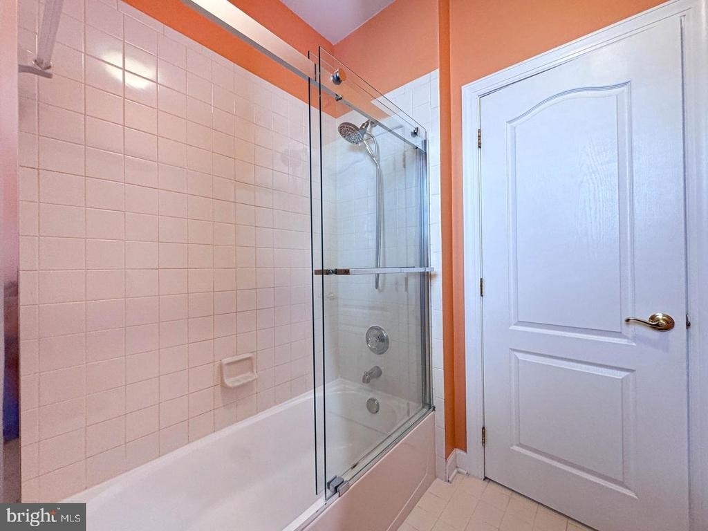 22827 Oakgrove Road - Photo 19