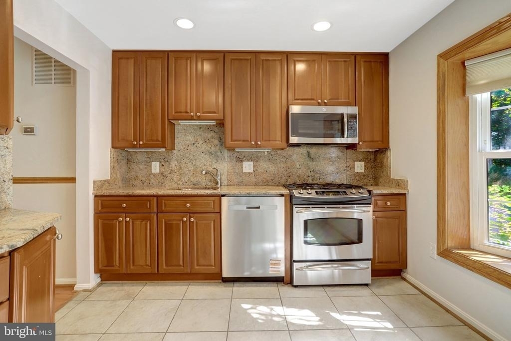 7416 Spring Tree Drive - Photo 17