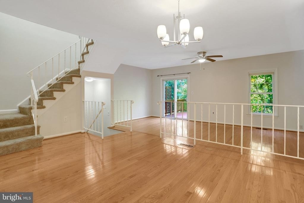 7416 Spring Tree Drive - Photo 9