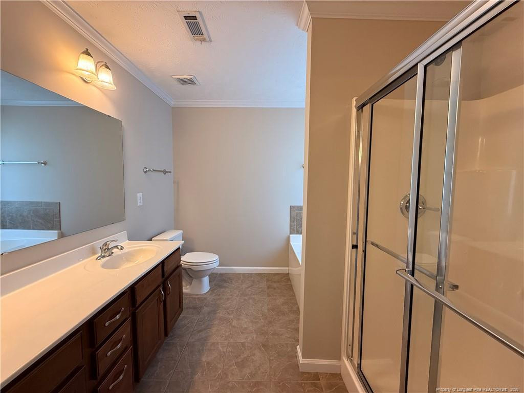 402 Colonists Place - Photo 8