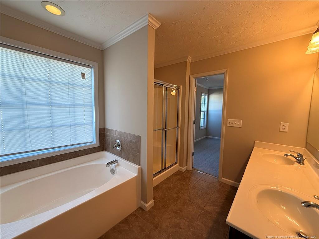 402 Colonists Place - Photo 9