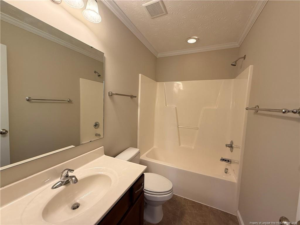 402 Colonists Place - Photo 11