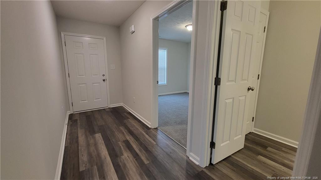 105 Pineridge Drive - Photo 1