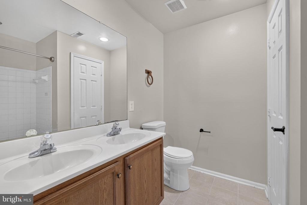 5950 Ians Way - Photo 23