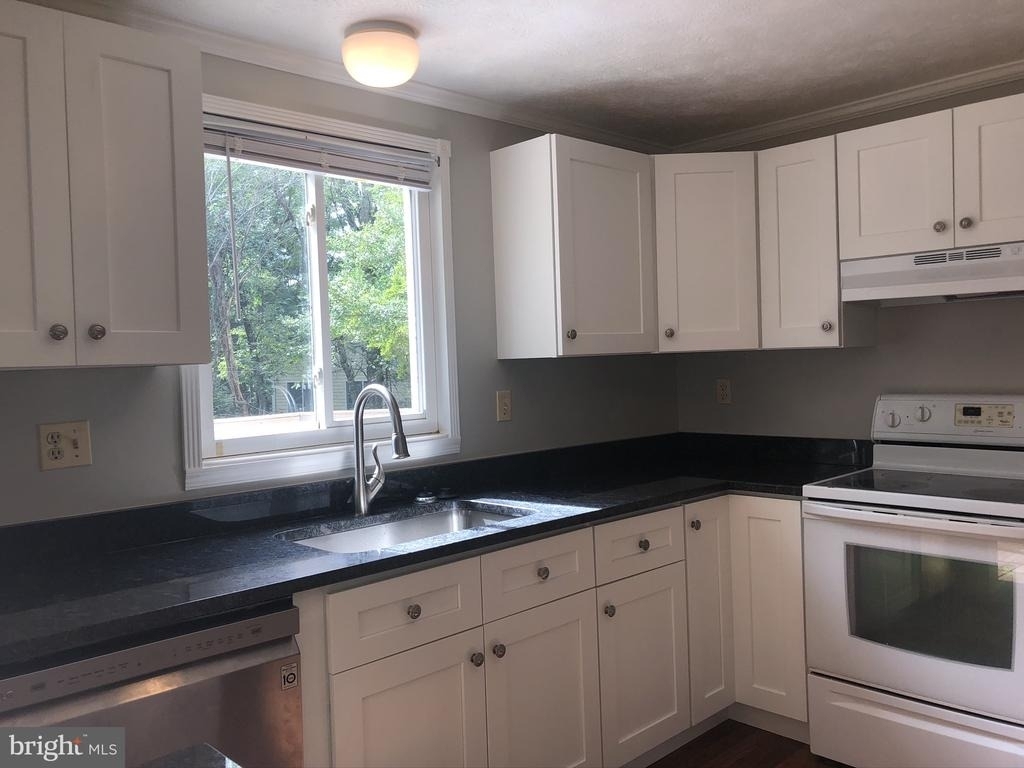 3852 Beech Down Drive - Photo 3