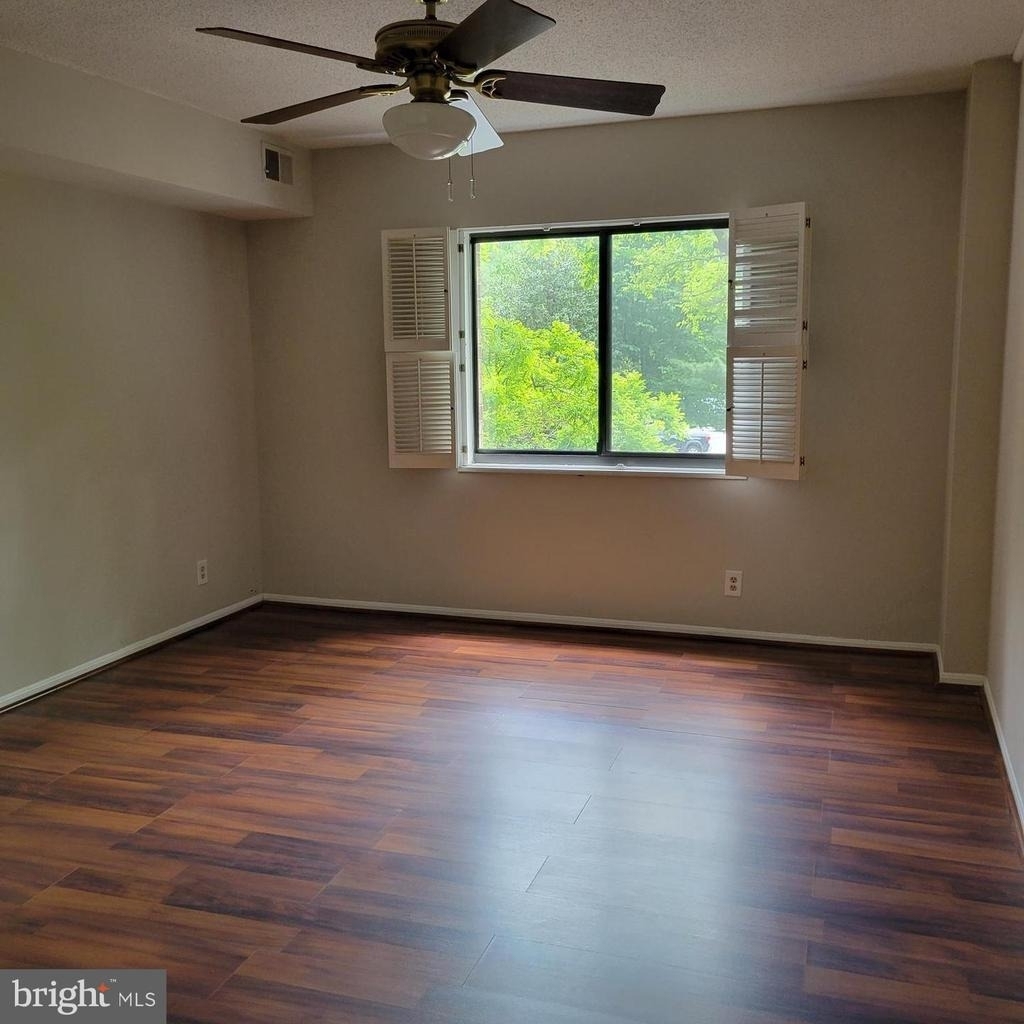 5901 Mount Eagle Drive - Photo 7