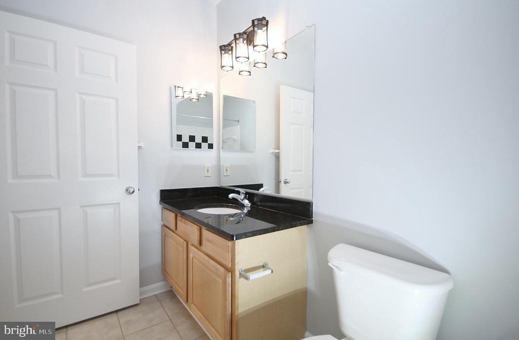 9486 Virginia Center Boulevard - Photo 5
