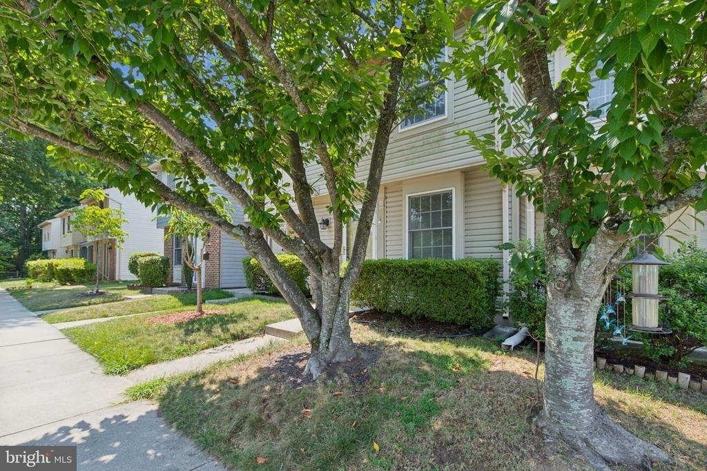 8483 Aurora Court - Photo 2