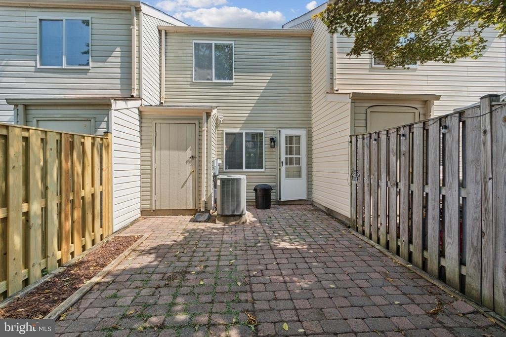 8483 Aurora Court - Photo 24